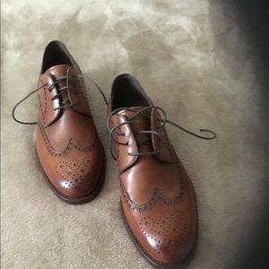 Men's shoes
